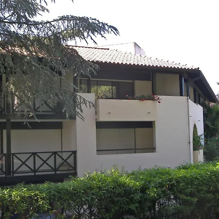 Appartamento Parc De Maldagora-3 *